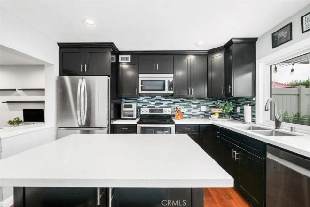 10018 Bloomfield, Cypress, CA 90630