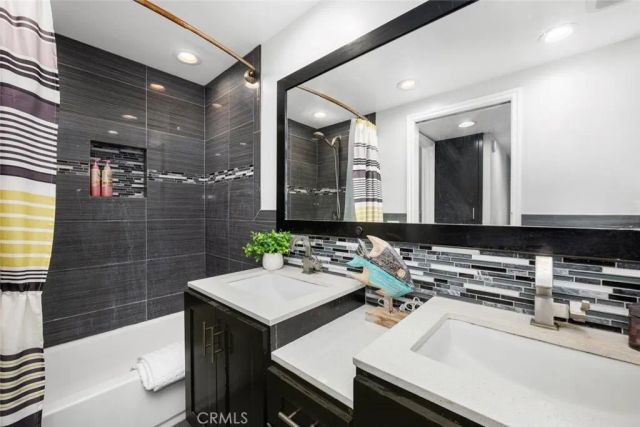 10018 Bloomfield, Cypress, CA 90630