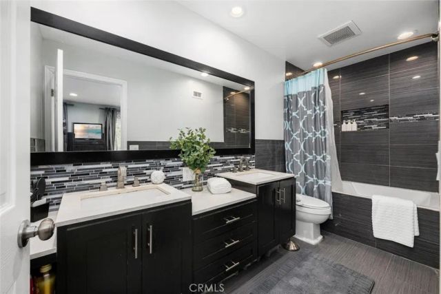 10018 Bloomfield, Cypress, CA 90630