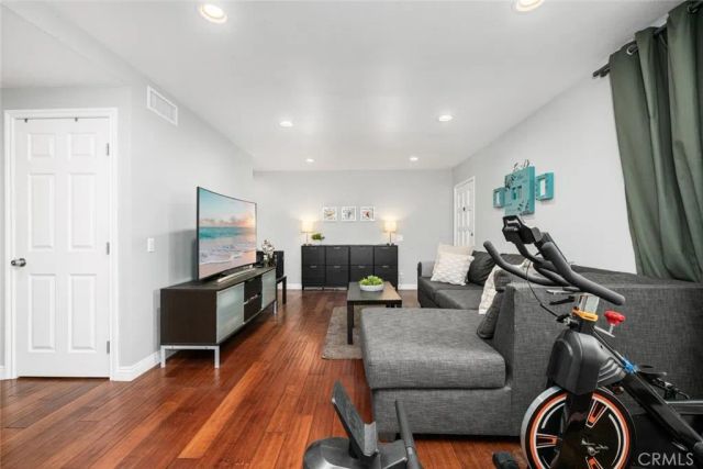 10018 Bloomfield, Cypress, CA 90630