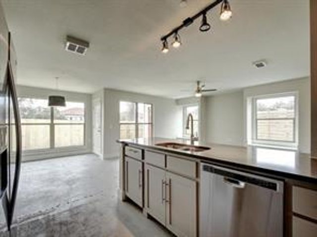 11805 Alpheus Ave B, Austin, TX 78759