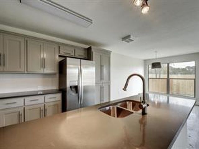 11805 Alpheus Ave B, Austin, TX 78759
