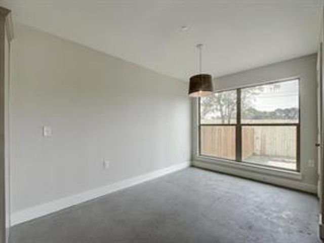 11805 Alpheus Ave B, Austin, TX 78759