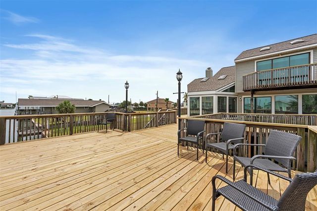 21812 Frio Drive, Galveston, TX 77554