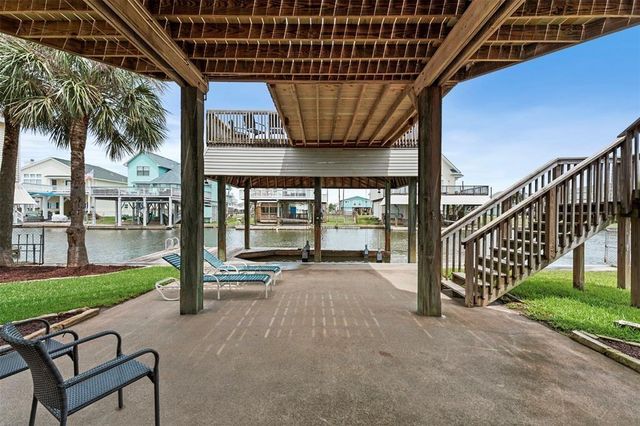 21812 Frio Drive, Galveston, TX 77554