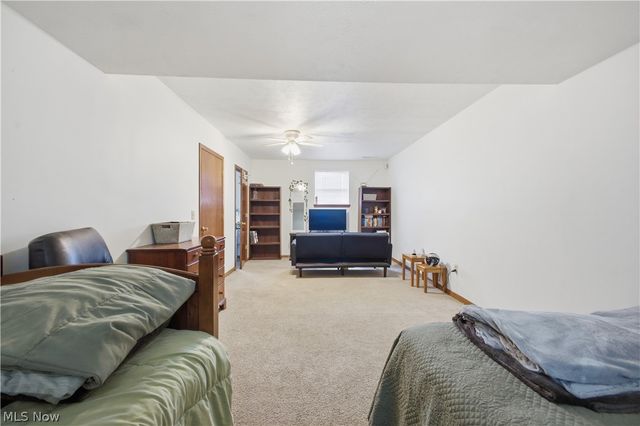 2003 Mahoning Road, Deerfield, OH 44411