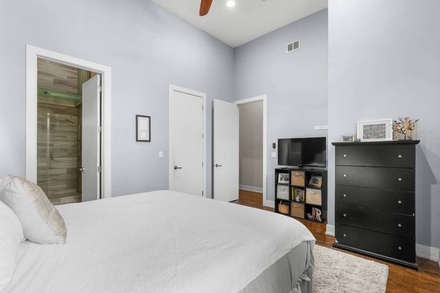 1522 W Cortez Street 1, Chicago, IL 60642