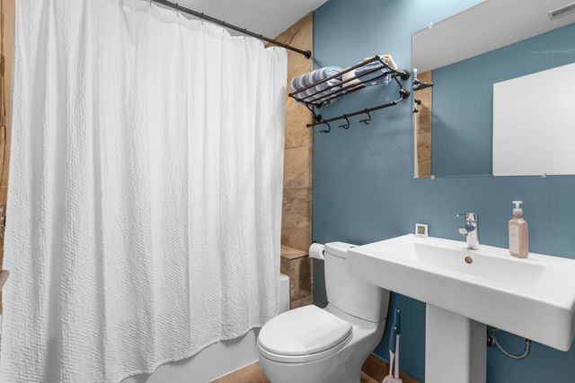 1522 W Cortez Street 1, Chicago, IL 60642