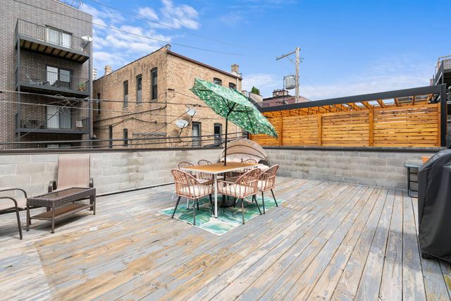 1522 W Cortez Street 1, Chicago, IL 60642