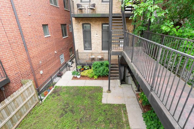 1522 W Cortez Street 1, Chicago, IL 60642