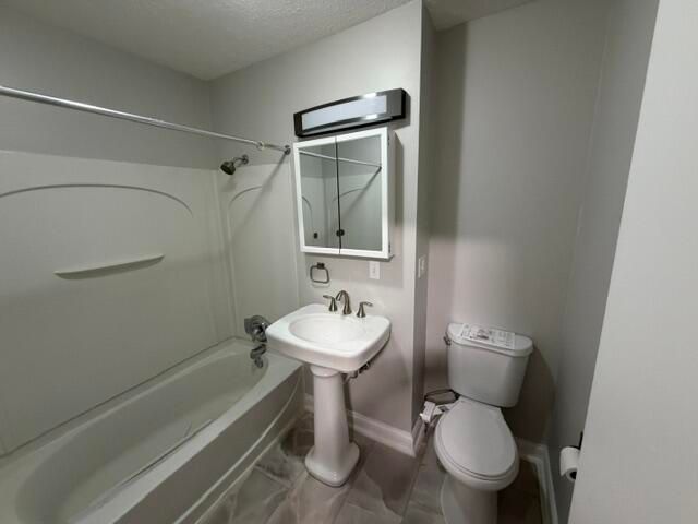 148 GLEN Avenue, Council Bluffs, IA 51503