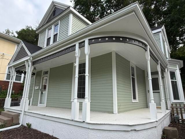 148 GLEN Avenue, Council Bluffs, IA 51503