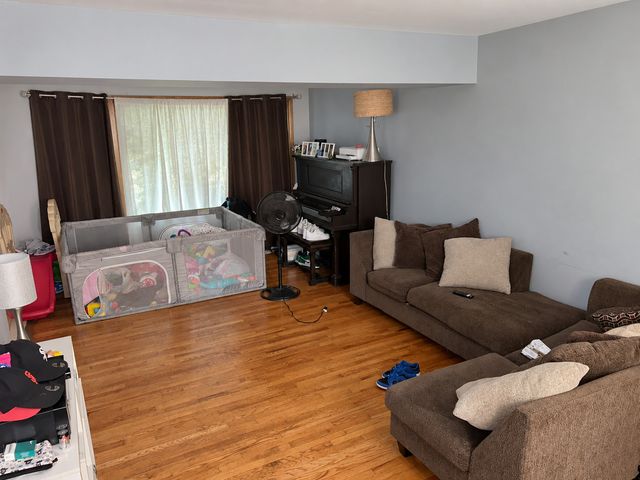 15923 Vine Avenue, Harvey, IL 60426