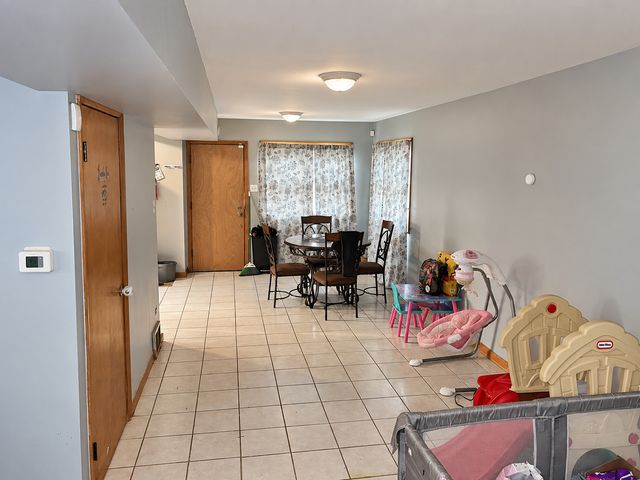 15923 Vine Avenue, Harvey, IL 60426