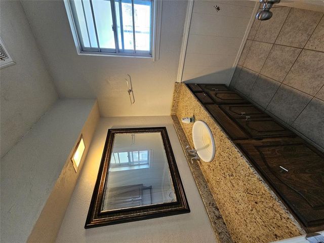 2800 NW 72nd Avenue, Norman, OK 73072