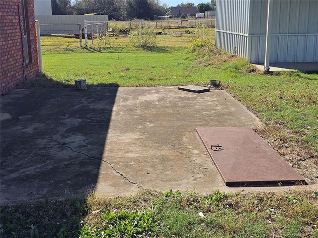 2800 NW 72nd Avenue, Norman, OK 73072