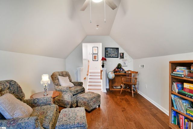 18 Pelham Springs Place, Greenville, SC 29615