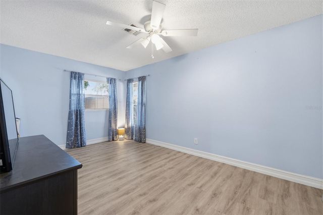 4339 50TH AVENUE S, St Petersburg, FL 33711