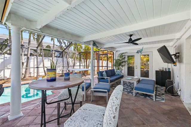 4339 50TH AVENUE S, St Petersburg, FL 33711