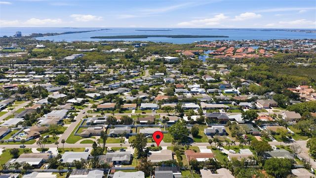 4339 50TH AVENUE S, St Petersburg, FL 33711