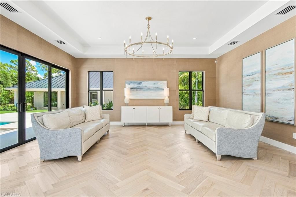 620 Carica RD, NAPLES, FL 34108 — photo 4