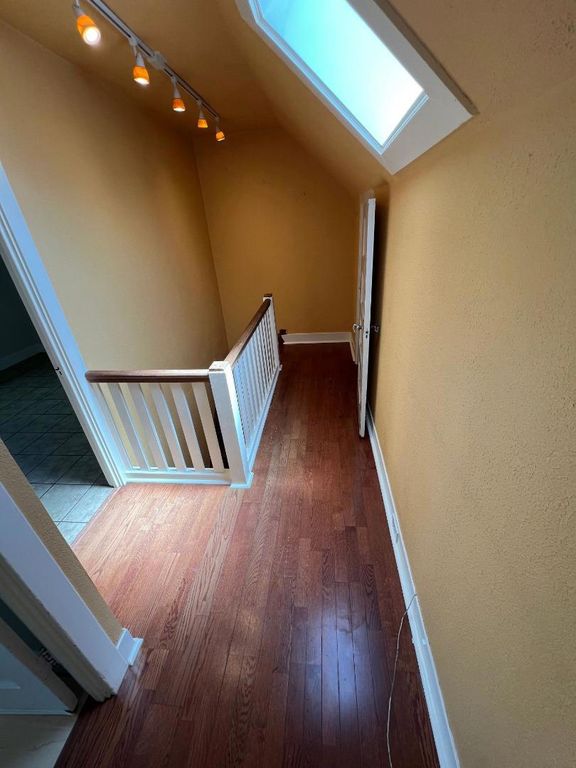 Image 17 of property listing at Address unavailable.