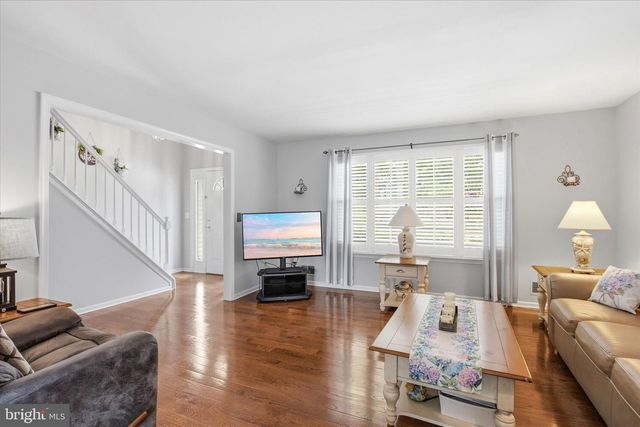 1013 BUCCANEER LANE, Manahawkin, NJ 08050