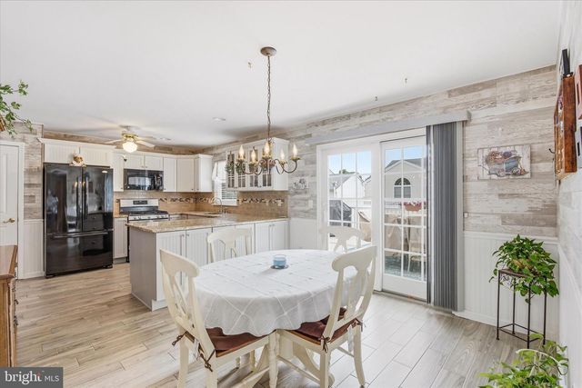 1013 BUCCANEER LANE, Manahawkin, NJ 08050