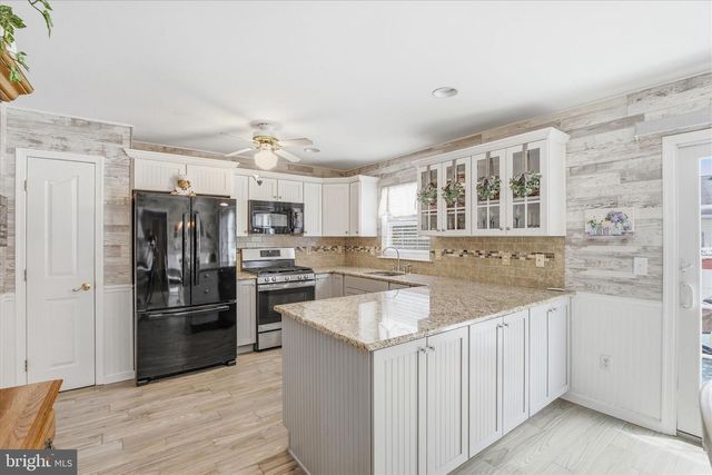 1013 BUCCANEER LANE, Manahawkin, NJ 08050
