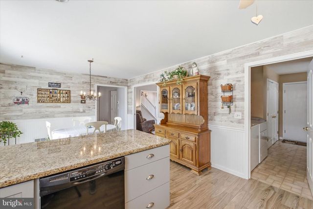 1013 BUCCANEER LANE, Manahawkin, NJ 08050