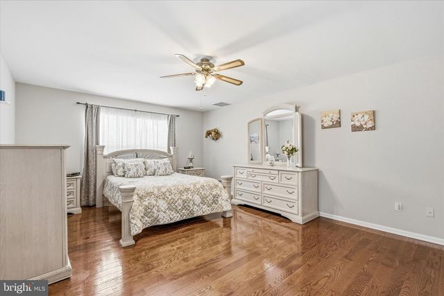 1013 BUCCANEER LANE, Manahawkin, NJ 08050