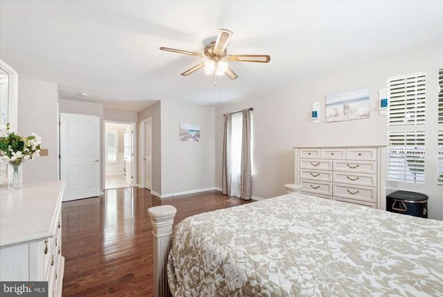 1013 BUCCANEER LANE, Manahawkin, NJ 08050