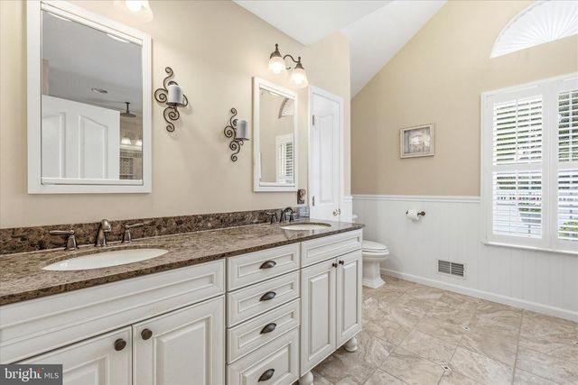 1013 BUCCANEER LANE, Manahawkin, NJ 08050