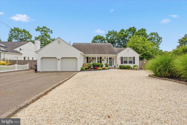 1013 BUCCANEER LANE, Manahawkin, NJ 08050
