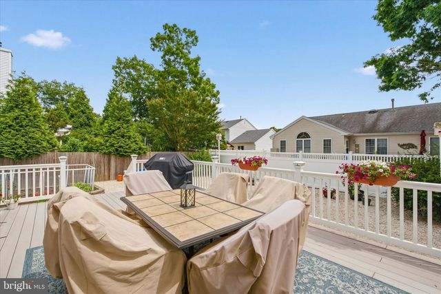 1013 BUCCANEER LANE, Manahawkin, NJ 08050
