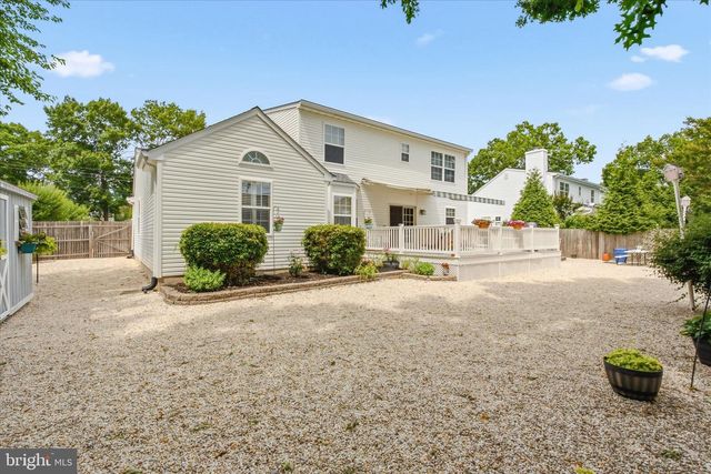 1013 BUCCANEER LANE, Manahawkin, NJ 08050