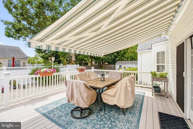 1013 BUCCANEER LANE, Manahawkin, NJ 08050