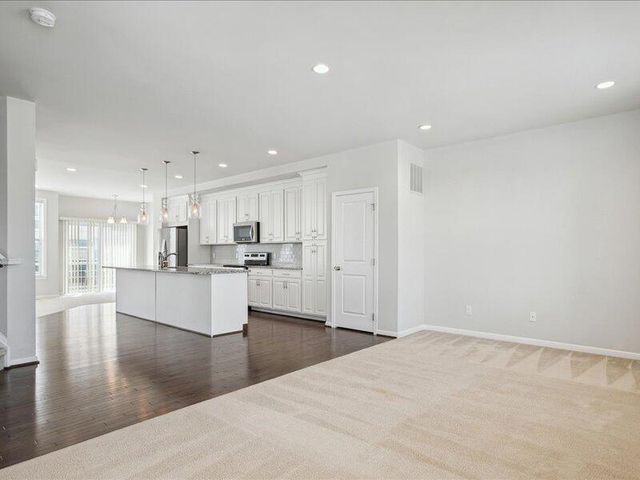 2805 Rathmore Lane, Ann Arbor, MI 48105