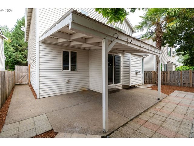5016 Ne CANDLEWOOD Pl, Hillsboro, OR 97124