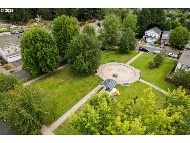 5016 Ne CANDLEWOOD Pl, Hillsboro, OR 97124