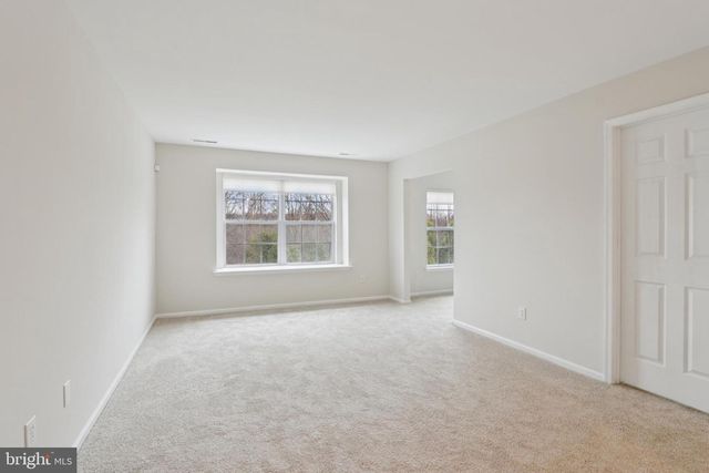 78 CHAPEL HILL RD, Mount Laurel, NJ 08054