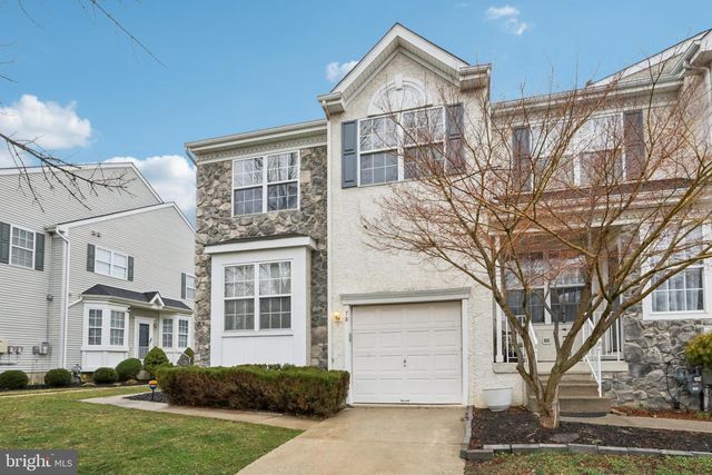 78 CHAPEL HILL RD, Mount Laurel, NJ 08054