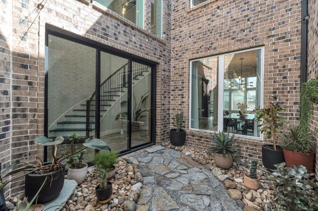 30511 Southpoint Way Court, Fulshear, TX 77441