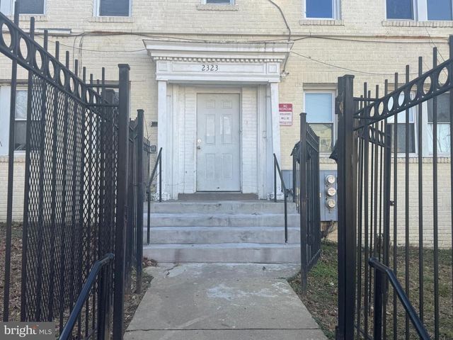 2323 GREEN ST SE, Washington, DC 20020