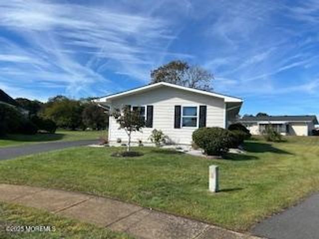 159 Clay Circle, Brick, NJ 08724