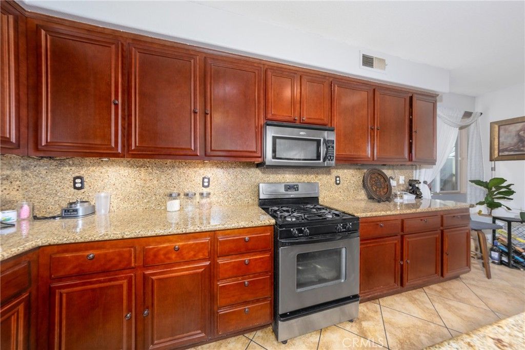 Image 17 of property listing at 1537 Flamingo, Beaumont, CA 92223