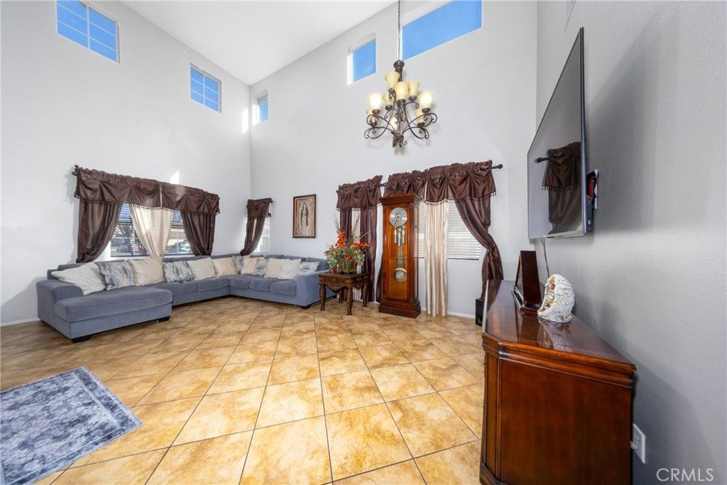 Image 8 of property listing at 1537 Flamingo, Beaumont, CA 92223