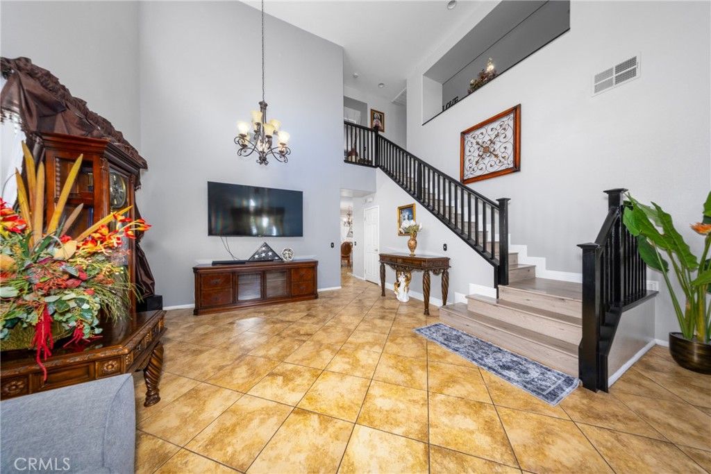 Image 9 of property listing at 1537 Flamingo, Beaumont, CA 92223