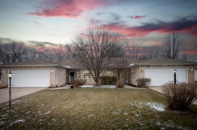 130 Polly Lane, Hobart, IN 46342