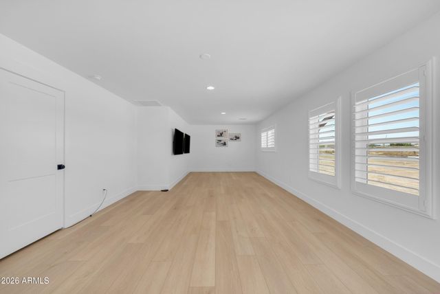2265 E BONANZA Road, Gilbert, AZ 85297